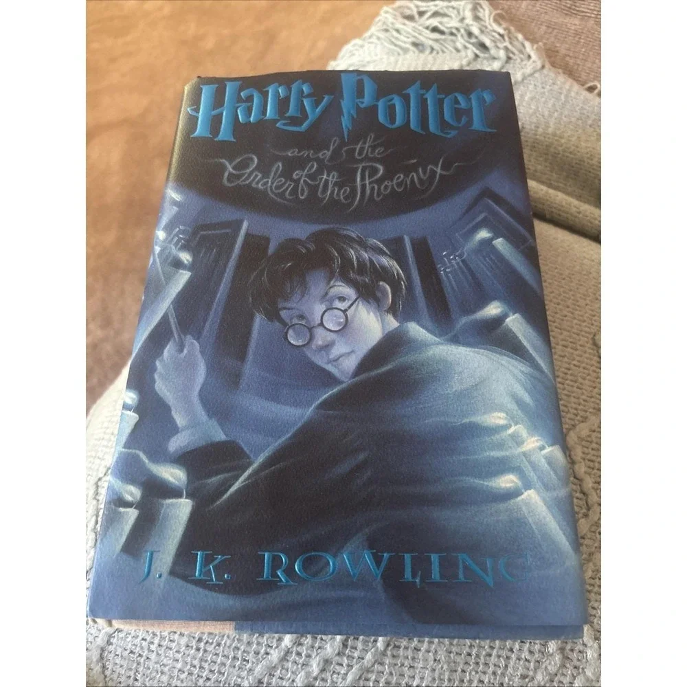 Harry Potter And the Order of the Phoenix 1st first American Edition Hard Cover